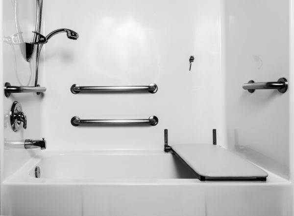 Accessible Tub Installation in Cheyenne