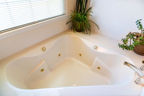 Soaking Tub Installation in Cheyenne